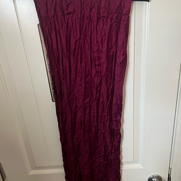 Liz Claiborne scarf - Picture 3 of 6